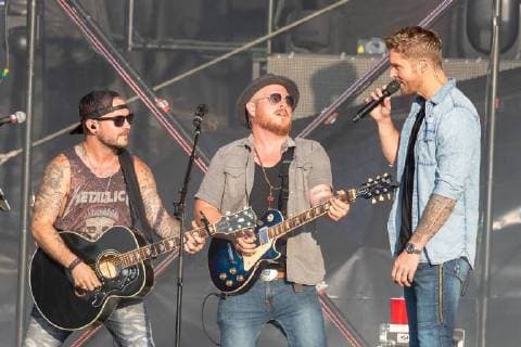 July 22, 2018 - Twin Lakes, Wisconsin, U.S - BRETT YOUNG during the Country Thunder Music Festival in Twin Lakes, Illinois Twin Lakes U.S. - ZUMAs135 20180722_zap_s135_028 Copyright: xDanielxDeSloverx