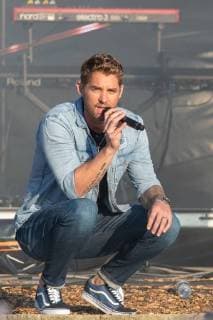 July 22, 2018 - Twin Lakes, Wisconsin, U.S - BRETT YOUNG during the Country Thunder Music Festival in Twin Lakes, Illinois Twin Lakes U.S. - ZUMAs135 20180722_zap_s135_030 Copyright: xDanielxDeSloverx
