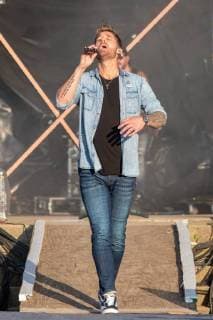 July 22, 2018 - Twin Lakes, Wisconsin, U.S - BRETT YOUNG during the Country Thunder Music Festival in Twin Lakes, Illinois Twin Lakes U.S. - ZUMAs135 20180722_zap_s135_033 Copyright: xDanielxDeSloverx