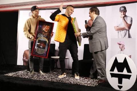 Manuel Turizo Pressetermin in Mexiko-Stadt July 24, 2018 - EUM20180724ESP01.JPG.CIUDAD DE MEXICO Music Musica-Julian-Turizo.- Los cantantes colombianos Julian y Manuel Turizo durante una conferencia de prensa en la que reciben doble Platino por las canciones Esperandote y Una lady como tu , el martes 24 de julio de 2018. Foto: Agencia EL UNIVERSAL Agustin Salinas EVZ  - ZUMAu78_ 20180724_zaf_u78_014 Copyright: xAgustinxSalinasx