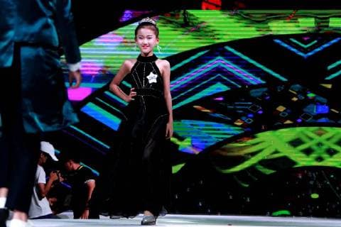 July 30, 2018 - Zhengzh, Zhengzh, China - Zhengzhou, CHINA-The kid model contest is held in Zhengzhou, central China s Henan Province. Zhengzh China  - ZUMAs145 20180730_zaa_s145_178 Copyright: xYuanxXiaoqiangx