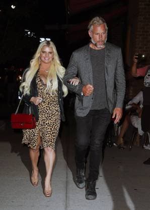 July 31, 2018 - New York, New York, United States - Jessica Simpson and her husband Eric Johnson arrive at their downtown hotel on July 31 2018 in New York City New York United States  - ZUMAny1_ 20180731_zaf_ny1_211 Copyright: xMikexReedx