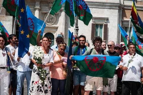 August 2, 2018 - Rome, iItaly, Italy - Sinti and Roma communities demonstrate in front of the Parliament to protest against intolerance and discrimination on August 02, 2018 in Rome, Italy. The protest was held in remembrance of the 2897 Roma women, men and children killed during the night of August 2nd, 1944. Rome Italy  - ZUMAn230 20180802_zaa_n230_102 Copyright: xAndreaxRonchinix