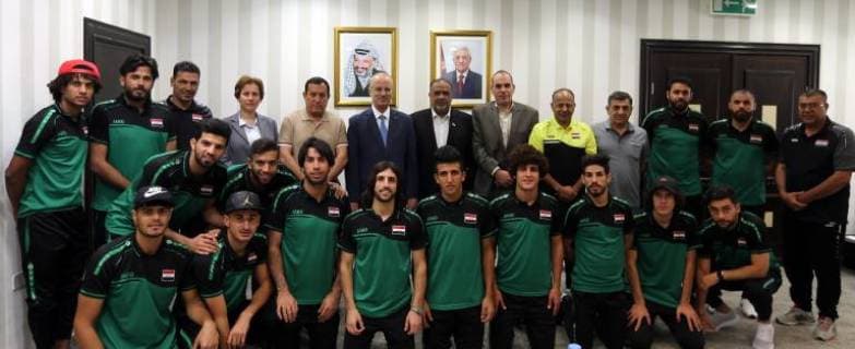 August 5, 2018 - Ramallah, West Bank, Palestinian Territory - Palestinian Prime Minister Rami Hamdallah, meets with the Iraqi team for football in the West Bank city of Ramallah on August 5, 2018 Ramallah Palestinian Territory - ZUMAap3_ 20180805_zaf_ap3_003 Copyright: xPrimexMinisterxOfficex