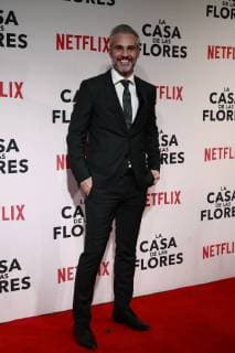 US actor Juan Pablo Medina poses during the red carpet of the presentation of the new Netflix series La Casa de las Flores (The House of the flowers), in Mexico City, Mexico, 08 August 2018. The premier of the Mexican production, created by director Manolo Caro and which addresses topics such as homosexuality and the recreational use of marijuana, will be on 10 August on the Netflix platform. Red carpet of the Netflix Mexican series La Casa de las Flores !ACHTUNG: NUR REDAKTIONELLE NUTZUNG!  Copyright: xJosexMendezx CMX01 20180809-636693932540811880