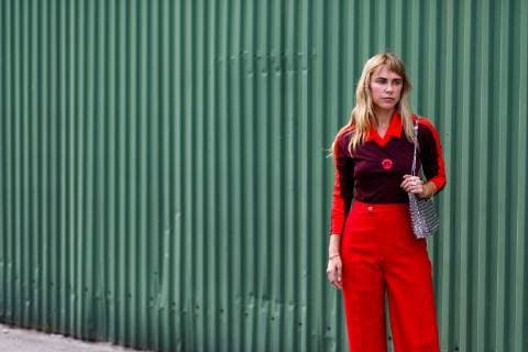 A chic showgoer posing outside the J.Lindeberg runway show during Copenhagen Fashion Week - Aug 8, 2018 - CPHFW: Spring 2019 Street Style, Copenhagen Denmark  Copyright: xZachxDoddsx h_00535139