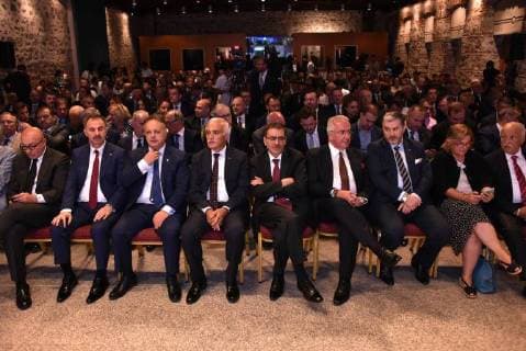 Turkey s top businesswoman and businessman listen the press conferance of Turkish Treasury and Finance Minister, son-in-law of President Recep Tayyip Erdogan, Berat Albayrak about the new economy model of country at Dolmabahce Palace, Istanbul, Turkey, 10th of August, 2018. Today, Turkish Lira hit a record low against major currencies, recording 6.00 liras against US dollar and 7.00 liras against Euro. The Turkish currency had plunged by almost 30 percent against the US dollar since the end of last year.  Copyright: MustafaxAlkac 16082617