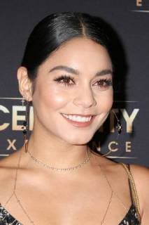 LOS ANGELES - AUG 12: Vanessa Hudgens at the The Celebrity Experience at the Universal Hilton Hotel on August 12, 2018 in Universal City, CA  Copyright: xHutchinsxPhotox xIPAx xHutchinsxPhotox