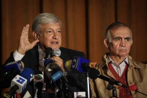 August 17 2018 EUM20180817POL07 JPG CITY OF MEXICO Transition Transition Presidency The elected president Andres Manuel Lopez Obrador and Javier Jimenez Espriu next holder of the Secretary of Communications and Transport SCT during a press conference to present the technical opinions of the new International Airport of Mexico City NAICM this August 17, 2018 Photo Agency THE UNIVERSAL SEA  - ZUMAu78_ 20180817_zaf_u78_052 Copyright: xJuanxCarlosxReyesx