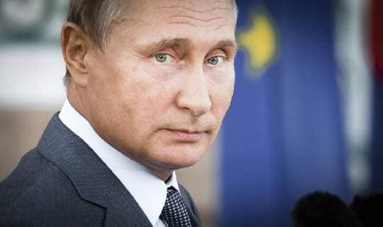 News Bilder des Tages Der Russische Praesident Wladimir Putin spricht auf einer Pressekonferenz vor Schloss Meseberg. 18.08.2018, Gransee. Berlin Deutschland *** Russian President Vladimir Putin speaks at a press conference in front of Schloss Meseberg 18 08 2018 Gransee Berlin Germany Copyright: xXanderxHeinl photothek.netx