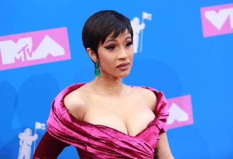 Cardi B arrives on the red carpet at the 35th annual MTV Video Music Awards at Radio City Music Hall in New York City on August 20, 2018.  NYP20180820316 SERENAxXU-NING
