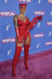Amber Rose arrives on the red carpet at the 35th annual MTV Video Music Awards at Radio City Music Hall in New York City on August 20, 2018.  NYP20180820350 SERENAxXU-NING