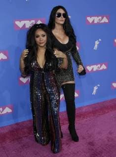 Nicole Polizzi and Jennifer Farley arrive on the red carpet at the 35th annual MTV Video Music Awards at Radio City Music Hall in New York City on August 20, 2018.  NYP20180820351 SERENAxXU-NING
