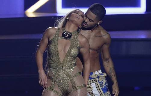 Vanguard award winner Jennifer Lopez performs during the 35th annual MTV Video Music Awards at Radio City Music Hall in New York City on August 20, 2018.  NYP20180820136 JOHNxANGELILLO