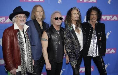 The band Aerosmith arrives on the red carpet at the 35th annual MTV Video Music Awards at Radio City Music Hall in New York City on August 20, 2018.  NYP20180820384 SERENAxXU-NING