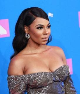 Ashanti arrives on the red carpet at the 35th annual MTV Video Music Awards at Radio City Music Hall in New York City on August 20, 2018.  NYP20180820386 SERENAxXU-NING