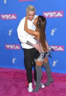 Pete Davidson and Ariana Grande arriving at the MTV Video Music Awards in New York City - Aug 20, 2018 - MTV Video Music Awards 2018, New York City New York United States Radio City Music Hall  Copyright: xOConnorx h_00537628