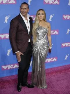 Alex Rodriguez and Jennifer Lopez arrive on the red carpet at the 35th annual MTV Video Music Awards at Radio City Music Hall in New York City on August 20, 2018.  NYP20180820407 SERENAxXU-NING