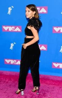 Millie Bobby Brown arriving at the MTV Video Music Awards press room in New York City - Aug 20, 2018 - MTV Video Music Awards 2018, New York City New York United States Radio City Music Hall  Copyright: xOConnorx h_00537641