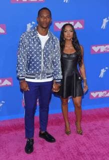 Victor Cruz and Karrueche Tran arriving at the MTV Video Music Awards in New York City - Aug 20, 2018 - MTV Video Music Awards 2018, New York City New York United States Radio City Music Hall  Copyright: xOConnorx h_00537652