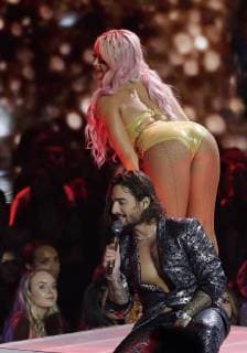 Maluma performs during the 35th annual MTV Video Music Awards at Radio City Music Hall in New York City on August 20, 2018.  NYP20180820160 JOHNxANGELILLO