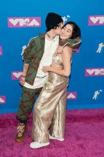August 20, 2018 - New York, NY, U.S. - 20 August 2018 - New York, New York - Lil Xan, Noah Cyrus. 2018 MTV Video Music Awards at Radio City Music Hall. Photo Credit: Mario Santoro AdMedia New York U.S. - ZUMAa123 20180820_zaa_a123_267 Copyright: xMarioxSantoroAdmediax