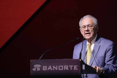 August 22, 2018 - EUM20180822NAC10.JPG .CIUDAD DE MEXICO, Forum Foro-Banco.- Javier Jimenez Espriu, proximo titular de la Secretaria de Comunicaciones y Transportes en la administracion del presidente electo Andres Manuel Lopez Obrador, participo en el Foro Estrategia Banorte 2018, que tiene lugar en un hotel de la zona de Polanco este 22 de agosto el 2018. Foto: Agencia EL UNIVERSAL Garcia AFBV.  - ZUMAu78_ 20180822_zaf_u78_020 Copyright: xJuanxCarlosxReyesx