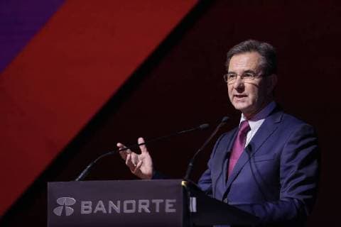 August 22 2018 EUM20180822NAC33 JPG CITY OF MEXICO Forum Forum Bank The next secretary of Public Education Esteban Moctezuma during his participation in the Strategy Forum Banorte 2018 that takes place in a hotel in the area of u200b u200bPolanco this August 22, 2018 Photo Agency EL UNIVERSAL Garcia RCC  - ZUMAu78_ 20180822_zaf_u78_057 Copyright: xJuanxCarlosxReyesx
