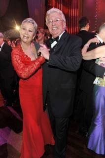 Hier: Dieter Thomas Heck, der Moderator mit seiner Ehefrau Ragnhild beim Deutschen Opernball in Frankfurt am 28.02.2009 Dieter Thomas Heck ist am 23.08.2018 im Alter von 80 Jahren gestorben *** Here Dieter Thomas Heck the presenter with his wife Ragnhild at the German Opera Ball in Frankfurt on 28 02 2009 Dieter Thomas Heck died on 23 08 2018 at the age of 80 years 