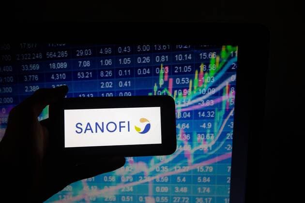 August 28, 2018 - Paris, Å½le-de-France, France - The logo of the french corporation Sanofi listed in the CAC 40 in Paris is seen in the illustration. The CAC 40 represents the 40 biggest French companies on the stock market. Paris France  - ZUMAn230 20180828_zaa_n230_266 Copyright: xAlexanderxPohlx