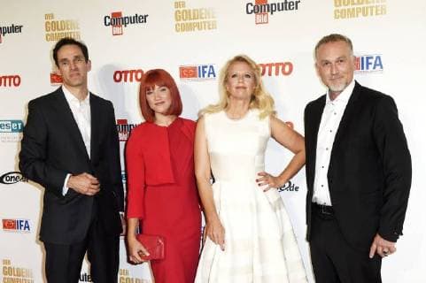 Frank Mahlberg Miss IFA Nadine Barbara Schoeneberger and Dirk Kuchel at the 21 Award Ceremony The Golden Computer 2018 in the Axel Springer Haus Berlin 28 08 2018 Foto:xF.xKernx xFuturexImage