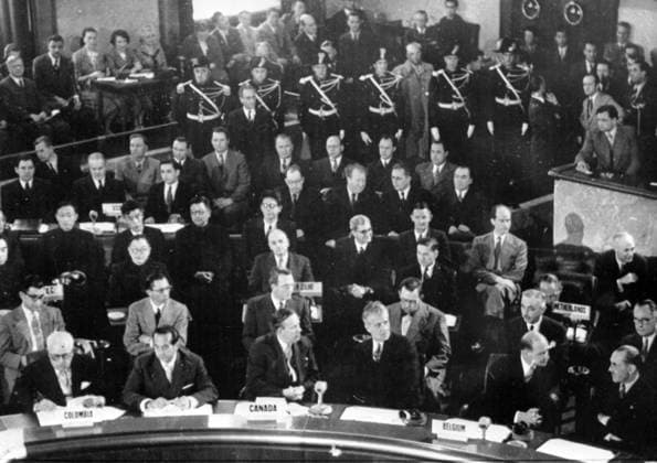 - GENEVA, SWITZERLAND (FILE) : This file picture dated 26 April 1954 is about Geneva conference. The purpose of this summit was to find a way to unify Korea and to discuss the possibility of restoring peace in Indochina. On the picture : the Belgian delegation. ARCHIVES  x37766006x