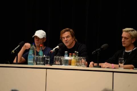 Chemnitz 03 September 2018 Bildinfo v trettmann Campino and Felix Brummer on the podium Press conference to the concert wirsindmore in Chemnitz Press conference to the concert wirsindmehr in Chemnitz With the dead trousers Fine cream fish fillet Trettmann KIZ force club Nura Materia Casper The pr