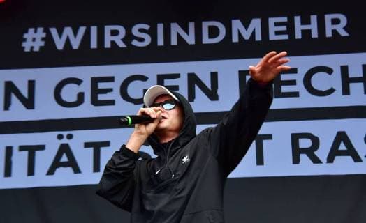 About 50 000 people came to the concert against xenophobia and racism in Chemnitz on early Monday evening 03 09 18 Photo The rapper Trettmann To the free event under the motto We are more in the city center ha Copyright: epd-bild WolfgangxSchmidt EDITORIAL USE ONLY