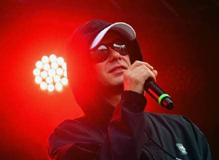 About 50 000 people came to the concert against xenophobia and racism in Chemnitz on early Monday evening 03 09 18 Photo The rapper Trettmann To the free event under the motto We are more in the city center had Copyright: epd-bild WolfgangxSchmidt EDITORIAL USE ONLY