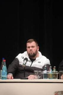 Chemnitz We are more singer Jan Monchi Gorkow Fine cream fish fillet on the occasion of a press conference to the concert against right-wing radicalism and xenophobia We are more on 03 09 2018 in Chemnitz 20180903SFL0013