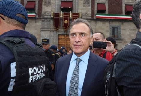 September 3, 2018 - EUM20180903NAC02.JPG .CIUDAD DE MEXICO. PresidentPresidente-EPN Informe.- 3 de septiembre de 2018. Miguel Ãngel Yunes, gobernador de Veracruz, a su llegada al Sexto Informe de Gobierno del presidente Enrique Pena Nieto, en Palacio Nacional. Foto: Agencia EL UNIVERSALBerenice FregosoEELG  - ZUMAu78_ 20180903_zaf_u78_007 Copyright: xElxUniversalx
