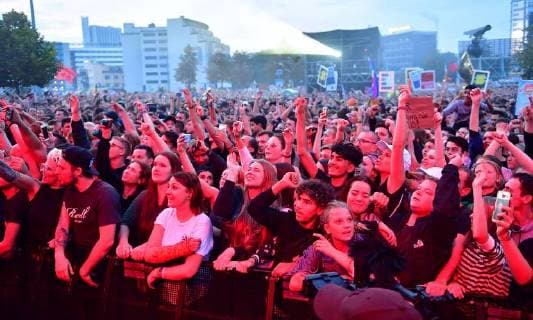 About 50 000 people came to the concert against xenophobia and racism in Chemnitz on early Monday evening 03 09 18 Photo The rapper Trettmann To the free event under the motto We are more in the city center had Copyright: epd-bild WolfgangxSchmidt EDITORIAL USE ONLY