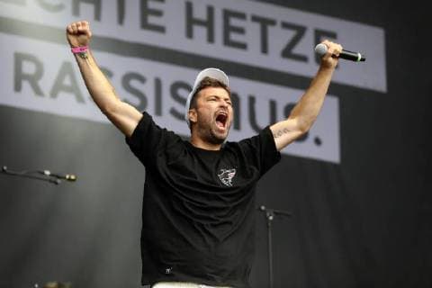 Marteria live at the wirsindMore Concert against right in front of the Johanniskirche Chemnitz 03 09 2018 Foto:xB.xKriemannx xFuturexImage