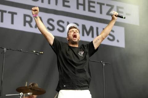 Marteria live at the wirsindMore Concert against right in front of the Johanniskirche Chemnitz 03 09 2018 Foto:xB.xKriemannx xFuturexImage