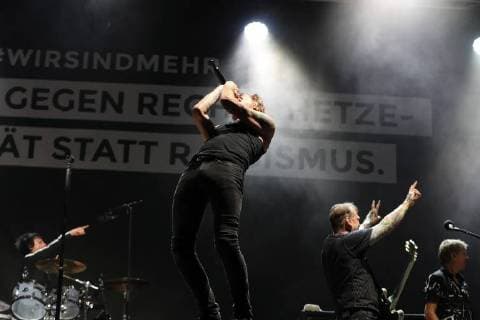 The Toten Hosen live at the wirsindMore Concert against right in front of the Johanniskirche Chemnitz 03 09 2018 Foto:xB.xKriemannx xFuturexImage