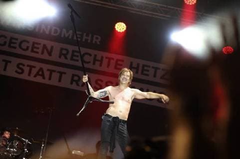 The Toten Hosen live at the wirsindMore Concert against right in front of the Johanniskirche Chemnitz 03 09 2018 Foto:xB.xKriemannx xFuturexImage