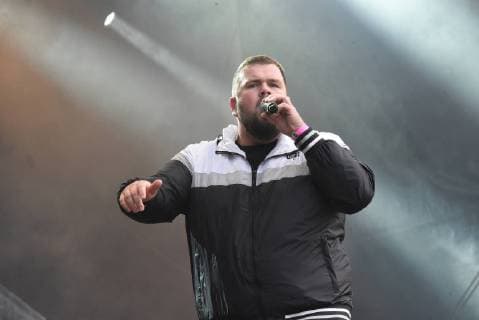 03 09 2018 xkhx Chemnitz We are more up against right-wing hate Prohekt Chemnitz cultural institutions Open Air Concert Jan Monchi Gorkow singer of the Antifa punk band fine cream fish fillet