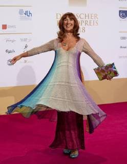 Entertainment Themen der Woche KW36 Entertainment Bilder des Tages Hamburg, Germany 06.09.2018, Deutscher Radiopreis 2018, Maren Bockholdt auf dem roten Teppich ( DeFodi035 *** Hamburg Germany 06 09 2018 German Radio Prize 2018 Maren Bockholdt on the red carpet DeFodi035
