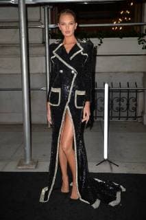 September 7, 2018 - New York, NY, USA - September 7, 2018 New York City..Romee Strijd attending Harper s Bazaar ICONS party outside arrivals during New York Fashion Week on September 7, 2018 in New York City. New York USA  - ZUMAny1_ 20180907_zaf_ny1_210 Copyright: xKristinxCallahanx