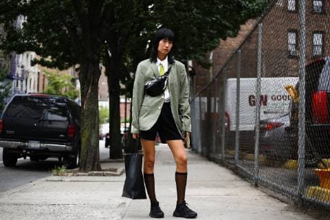 Lunagreenluna posing on the street outside the Monse show during New York Fashion Week - Sept 7, 2018 - NYFW: Spring 2019 Street Style Day 2, New York City New York United States  Copyright: xValentinaxRanierix h_00540847