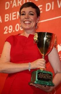 September 8, 2018 - Venice, Italy - Olivia Colman poses with the Coppa Volpi for Best Actress Award for The Favourite at the Winners Photocall during the 75th Venice Film Festival on September 8, 2018 in Venice, Italy. Venice Italy  - ZUMAn230 20180908_zaa_n230_718 Copyright: xMatteoxChinellatox