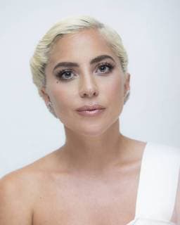 Entertainment Themen der Woche KW36 September 8, 2018 - Toronto, Canada - LADY GAGA promotes the movie A Star Is Born during Toronto Film Festival. Toronto Canada - ZUMAg203 20180908_zap_g203_083 Copyright: xArmandoxGallox