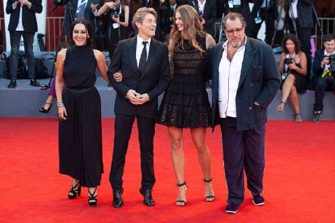 Julian Schnabel Louise Kugelberg Willem Dafoe and his wife Giada Colagrande at the Award Ceremony on 8 09 2018 as part of the Venice Film Festival 75th Annual Venice International Film Festival Award Ceremony