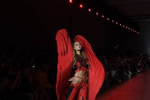 September 12, 2018 - New York, New York, U.S - September, 2018 - New York, New York U.S. - PARIS HILTON on the runway at the NAMILIA S S 2019 RTW show during New York Fashion Week 2018. (Credit image (c) ZUMA Wire .com New York U.S. - ZUMAn285 20180912_zap_n285_013 Copyright: xTheanoxNikitasx